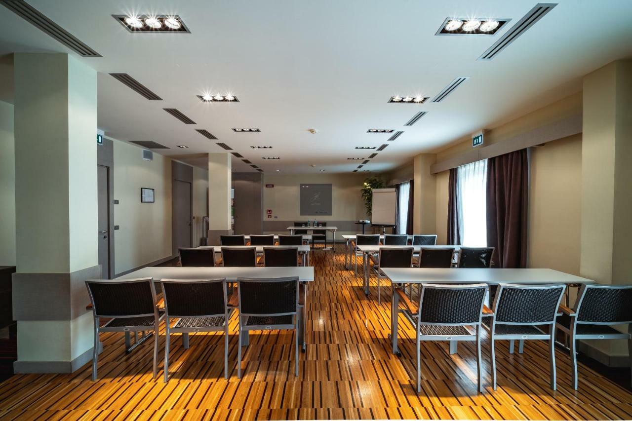 Jazz Hotel Όλμπια Εξωτερικό φωτογραφία