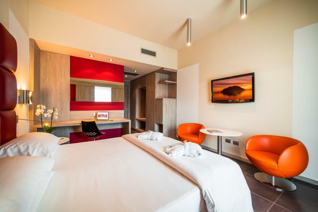 Jazz Hotel Όλμπια Εξωτερικό φωτογραφία